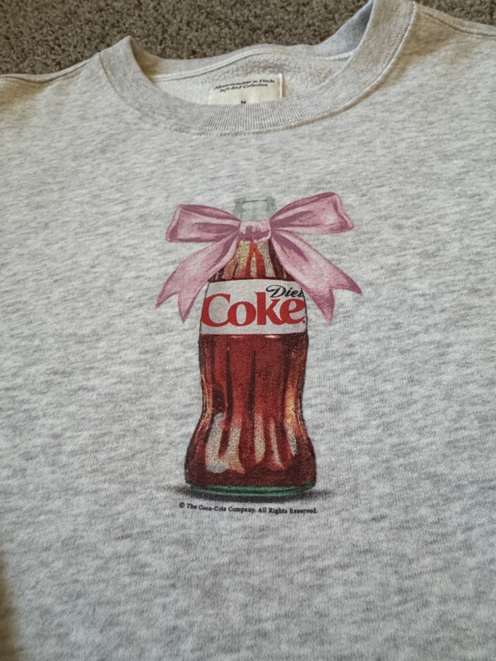 ABERCROMBIE AND FITCH DIET COKE CREWNECK - Picture 2 of 3